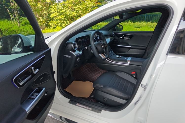 Used Mercedes-Benz C-Class 2024 Restyled C-Class 260 L Sport Edition Driver Seat