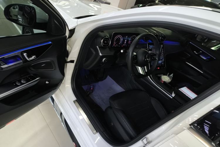 Used Mercedes-Benz C-Class 2024 Restyled C 200 L Sport Edition Driver Seat