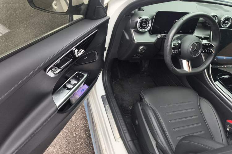 Used Mercedes-Benz C-Class 2024 C 260 L Sport Edition Driver Seat