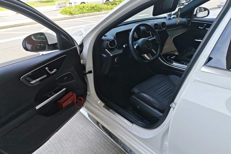 Used Mercedes-Benz C-Class 2024 C 200 L Sport Edition Driver Seat