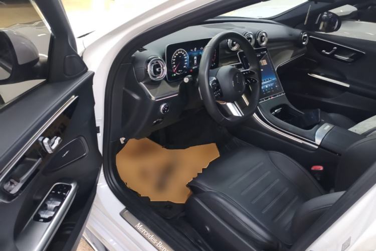 Used Mercedes-Benz C-Class 2024 Restyled C 260 L Sport Edition Driver Seat