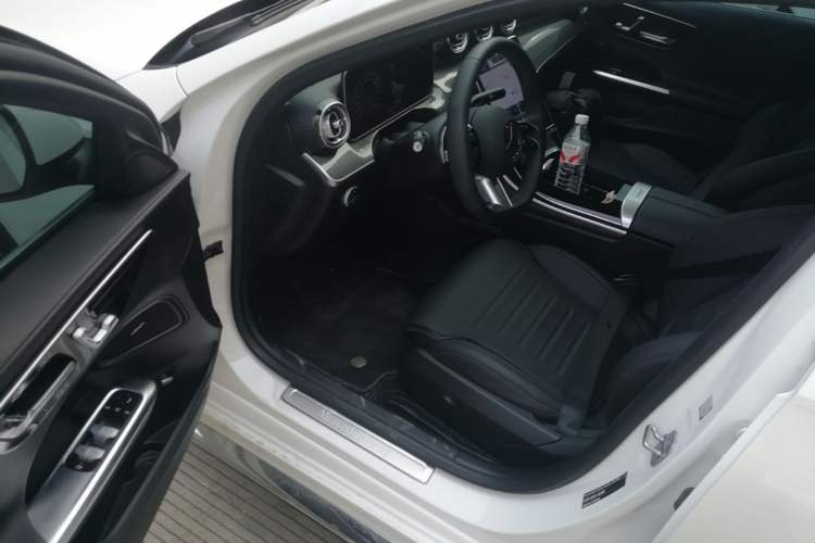 Used Mercedes-Benz C-Class 2024 Restyled C-Class 260 L Sport Edition Driver Seat