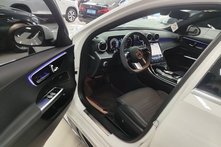 Used Mercedes-Benz C-Class 2024 C 200 L Sport Edition Driver Seat