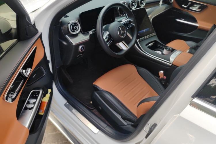 Used Mercedes-Benz C-Class 2024 Restyled C 260 L Sport Edition Driver Seat