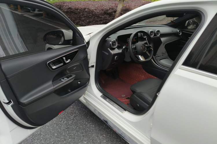 Used Mercedes-Benz C-Class 2024 C 260 L Sport Edition Driver Seat