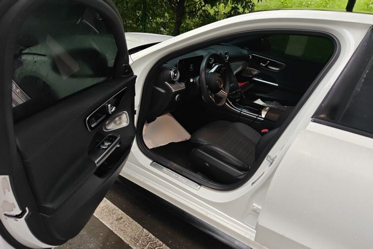 Used Mercedes-Benz C-Class 2024 Facelift C 260 L Night Edition Sport Version Driver Seat
