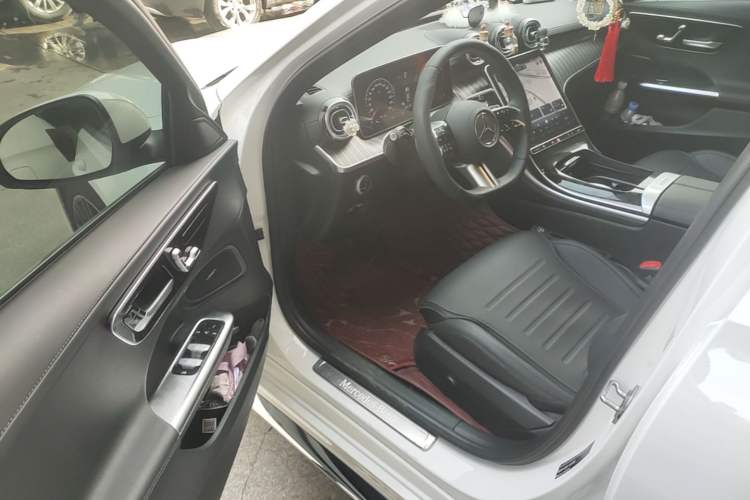 Used Mercedes-Benz C-Class 2024 Restyled C-Class 260 L Sport Edition Driver Seat