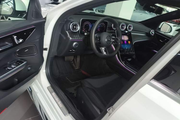 Used Mercedes-Benz C-Class 2024 C 260 L Sport Edition Driver Seat