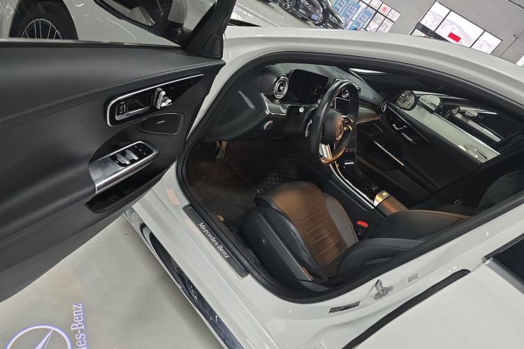 Used Mercedes-Benz C-Class 2024 Restyled C 260 L Sport Edition Driver Seat