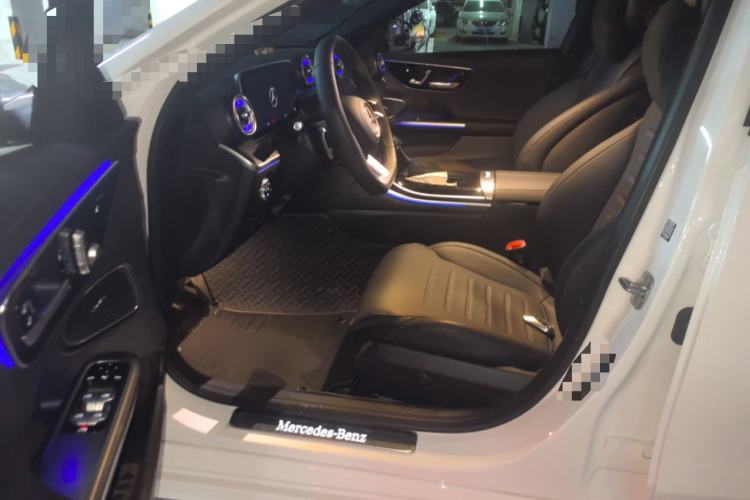 Used Mercedes-Benz C-Class 2024 Second Facelift C 260 L Sport Edition Driver Seat