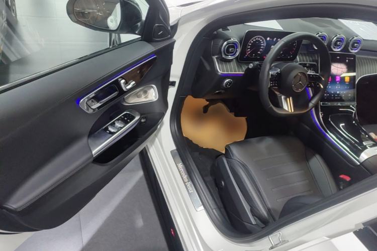 Used Mercedes-Benz C-Class 2024 Facelifted C-Class 260 L Night Edition Sports Version Driver Seat