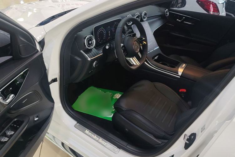 Used Mercedes-Benz C-Class 2024 Second Facelift C 260 L Sport Edition Driver Seat