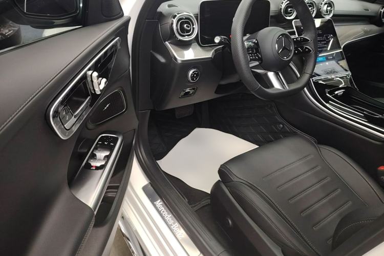 Used Mercedes-Benz C-Class 2024 Restyled C-Class 260 L Sport Edition Driver Seat