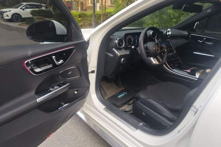 Used Mercedes-Benz C-Class 2024 C 200 L Sport Edition Driver Seat