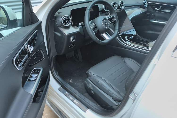 Used Mercedes-Benz C-Class 2024 Restyled C-Class 260 L Sport Edition Driver Seat