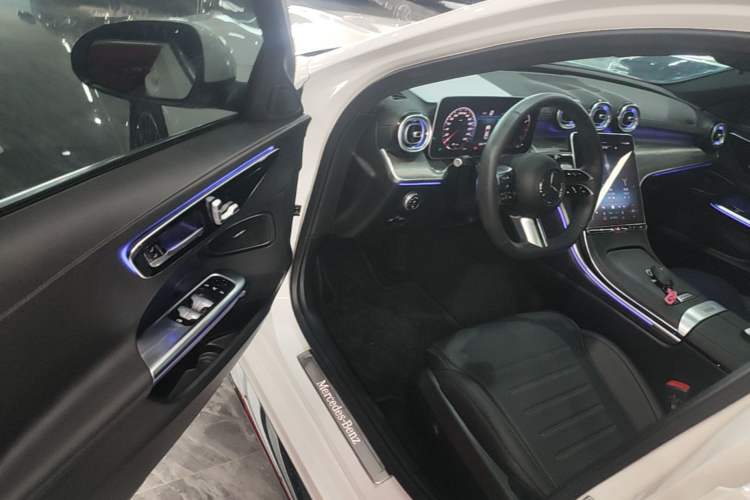 Used Mercedes-Benz C-Class 2024 Restyled C-Class 260 L Sport Edition Driver Seat