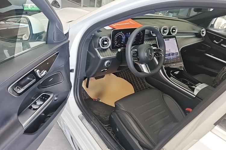 Used Mercedes-Benz C-Class 2024 Second Facelift C 260 L Sport Edition Driver Seat
