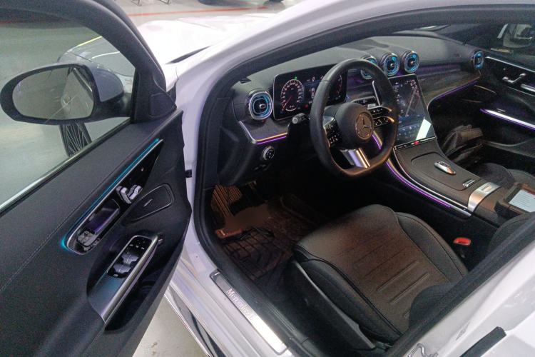 Used Mercedes-Benz C-Class 2024 Second Facelift C 260 L Sport Edition Driver Seat