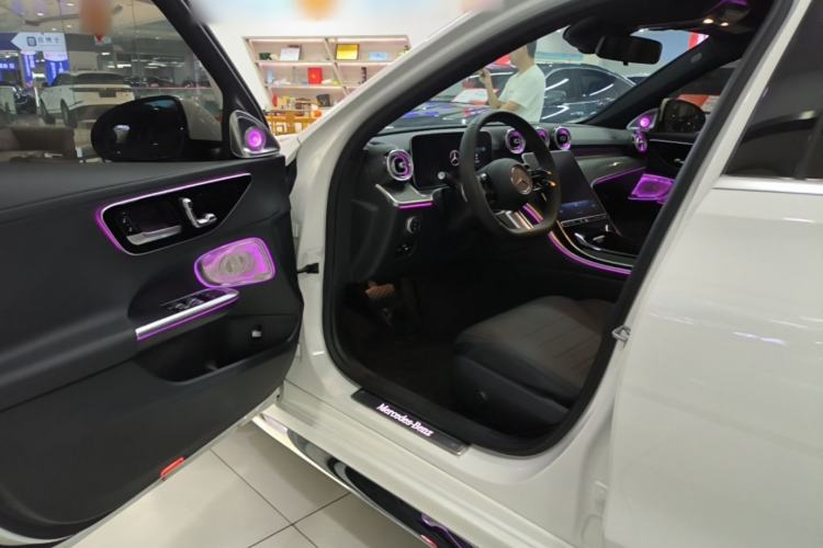 Used Mercedes-Benz C-Class 2024 Restyled C 260 L Sport Edition Driver Seat
