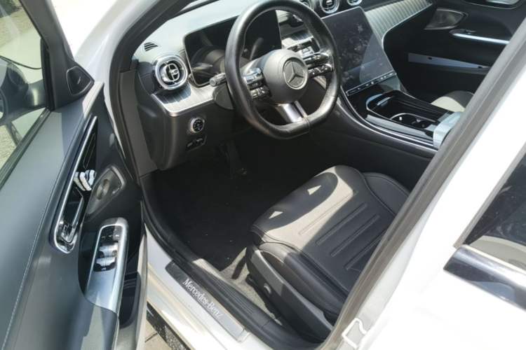 Used Mercedes-Benz C-Class 2024 C 260 L Brilliant Night Sports Edition Driver Seat