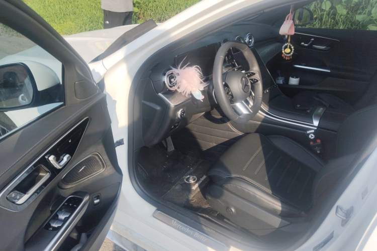 Used Mercedes-Benz C-Class 2024 Second Facelift C 260 L Sport Edition Driver Seat