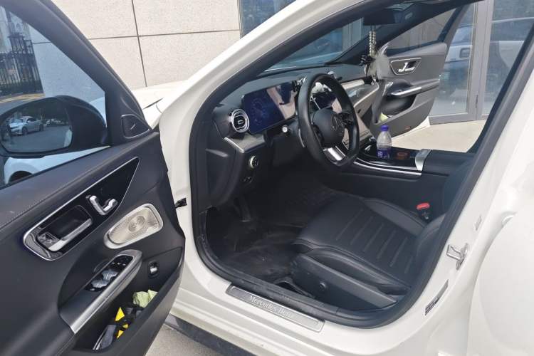 Used Mercedes-Benz C-Class 2024 C 260 L Brilliant Night Sports Edition Driver Seat