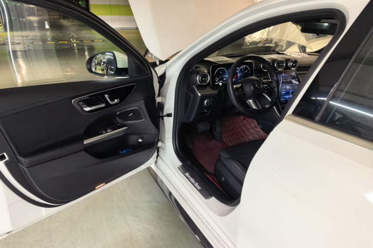 Used Mercedes-Benz C-Class 2024 Restyled C-Class 260 L Sport Edition Driver Seat