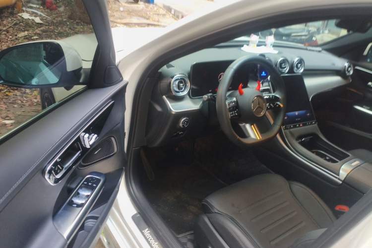Used Mercedes-Benz C-Class 2024 Second Facelift C 260 L Sport Edition Driver Seat