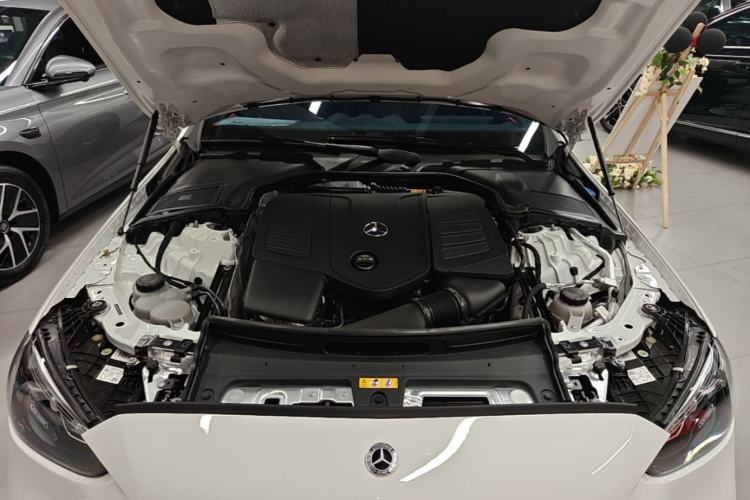 Used Mercedes-Benz C-Class 2024 Second Facelift C 260 L Sport Edition Engine Bay