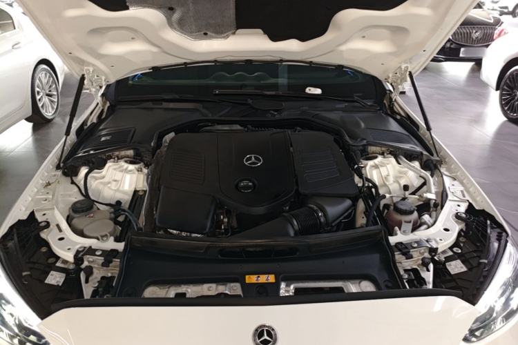 Used Mercedes-Benz C-Class 2024 Facelifted C-Class 260 L Night Edition Sports Version Engine Bay
