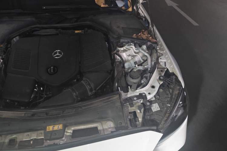 Used Mercedes-Benz C-Class 2024 C 200 L Sport Edition Engine Bay Left