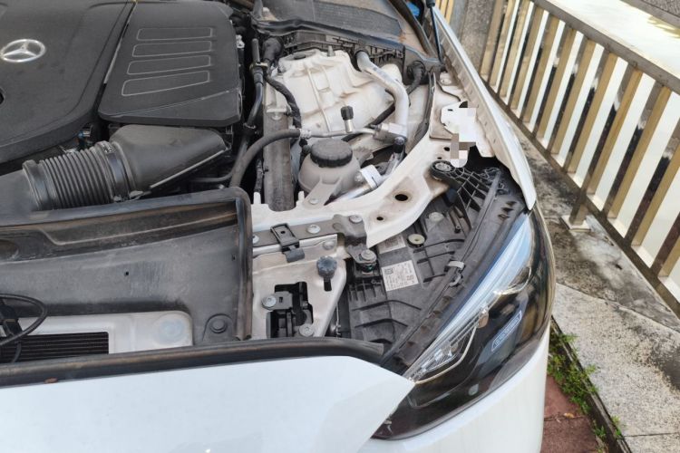 Used Mercedes-Benz C-Class 2024 C 200 L Sport Edition Engine Bay Left