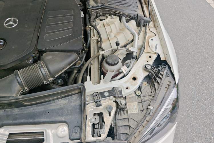 Used Mercedes-Benz C-Class 2024 Restyled C 260 L Sport Edition Engine Bay Left