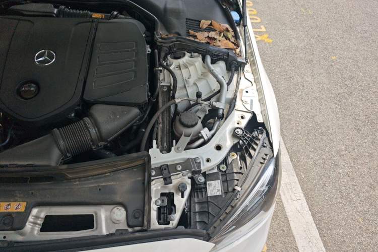 Used Mercedes-Benz C-Class 2024 C 200 L Sport Edition Engine Bay Left