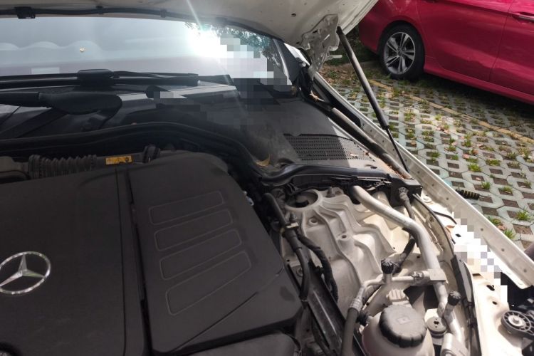 Used Mercedes-Benz C-Class 2024 Facelift C 260 L Engine Bay Left