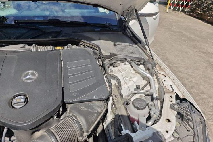 Used Mercedes-Benz C-Class 2024 Second Facelift C 260 L Engine Bay Left