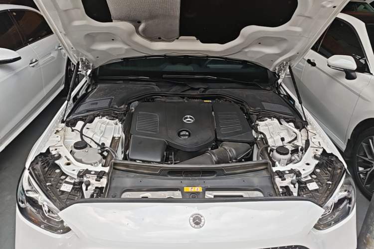 Used Mercedes-Benz C-Class 2024 C 200 L Sport Edition Engine Bay