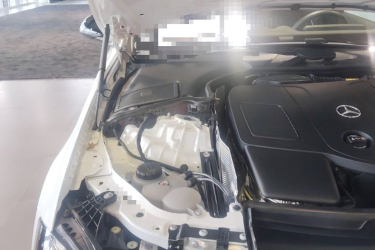 Used Mercedes-Benz C-Class 2024 Facelifted C-Class 260 L Night Edition Sports Version Engine Bay Right