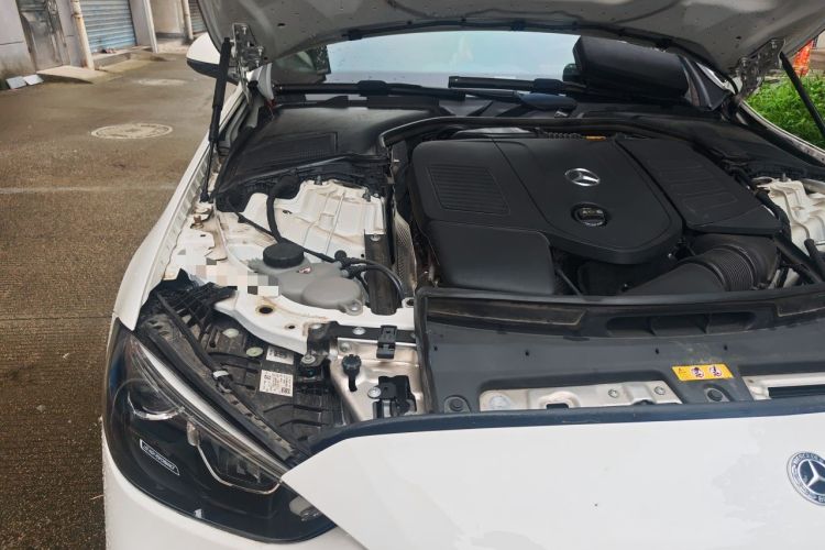Used Mercedes-Benz C-Class 2024 C 200 L Sport Edition Engine Bay Right