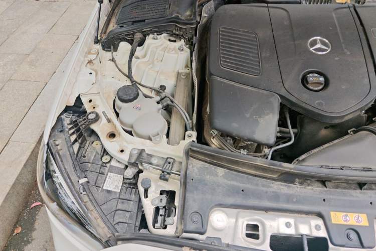 Used Mercedes-Benz C-Class 2024 Restyled C 260 L Sport Edition Engine Bay Right