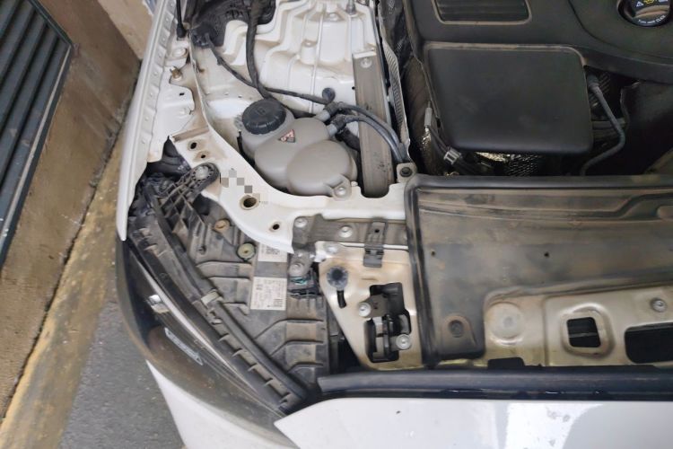 Used Mercedes-Benz C-Class 2024 C 260 L Sport Edition Engine Bay Right