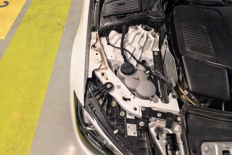 Used Mercedes-Benz C-Class 2024 Restyled C-Class 260 L Sport Edition Engine Bay Right