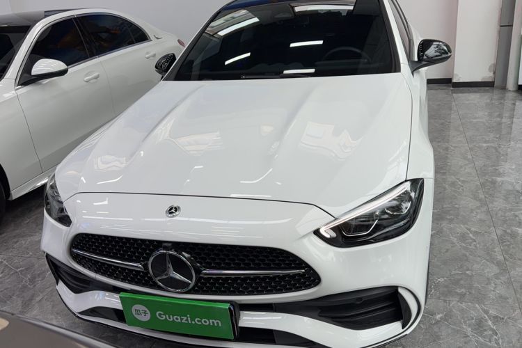 Used Mercedes-Benz C-Class 2024 Facelifted C-Class 260 L Night Edition Sports Version Exterior 1