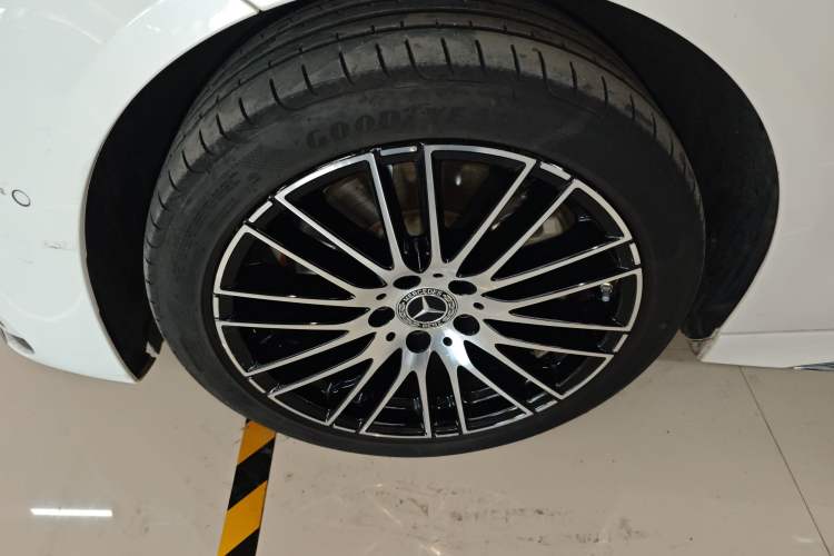 Used Mercedes-Benz C-Class 2024 C 260 L Sport Edition Exterior 1