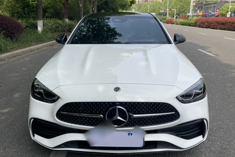 Used Mercedes-Benz C-Class 2024 Facelifted C-Class 260 L Night Edition Sports Version Exterior 1