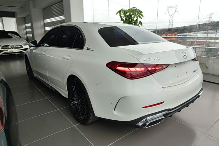 Used Mercedes-Benz C-Class 2024 Second Facelift C 260 L Sport Edition Exterior 2