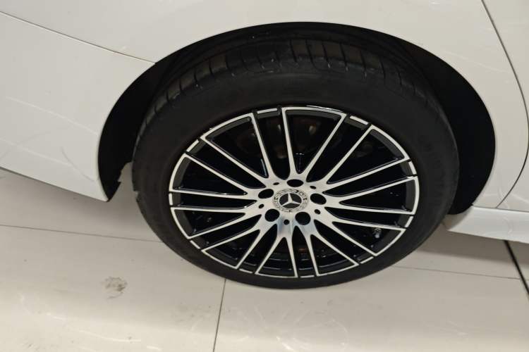 Used Mercedes-Benz C-Class 2024 C 260 L Sport Edition Exterior 2