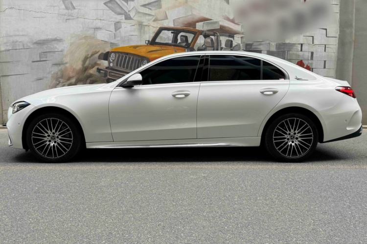 Used Mercedes-Benz C-Class 2024 Restyled C-Class 260 L Sport Edition Exterior 3