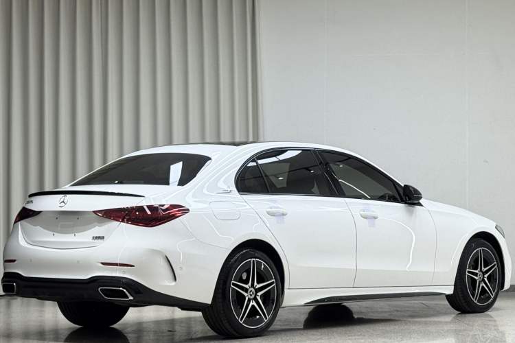 Used Mercedes-Benz C-Class 2024 C 260 L Brilliant Night Sports Edition Exterior 3