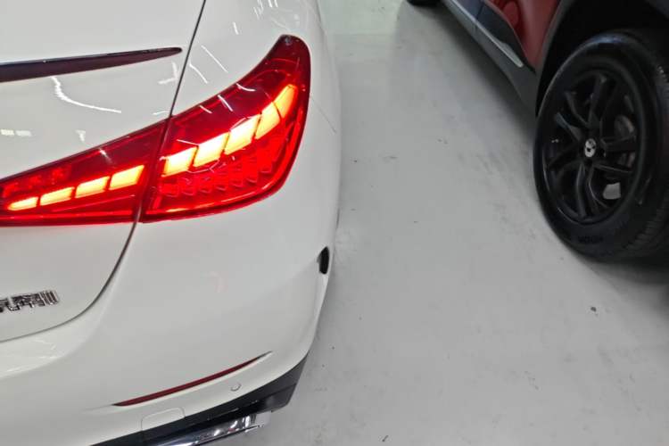 Used Mercedes-Benz C-Class 2024 Second Facelift C 260 L Starry Night Sport Edition Exterior 3